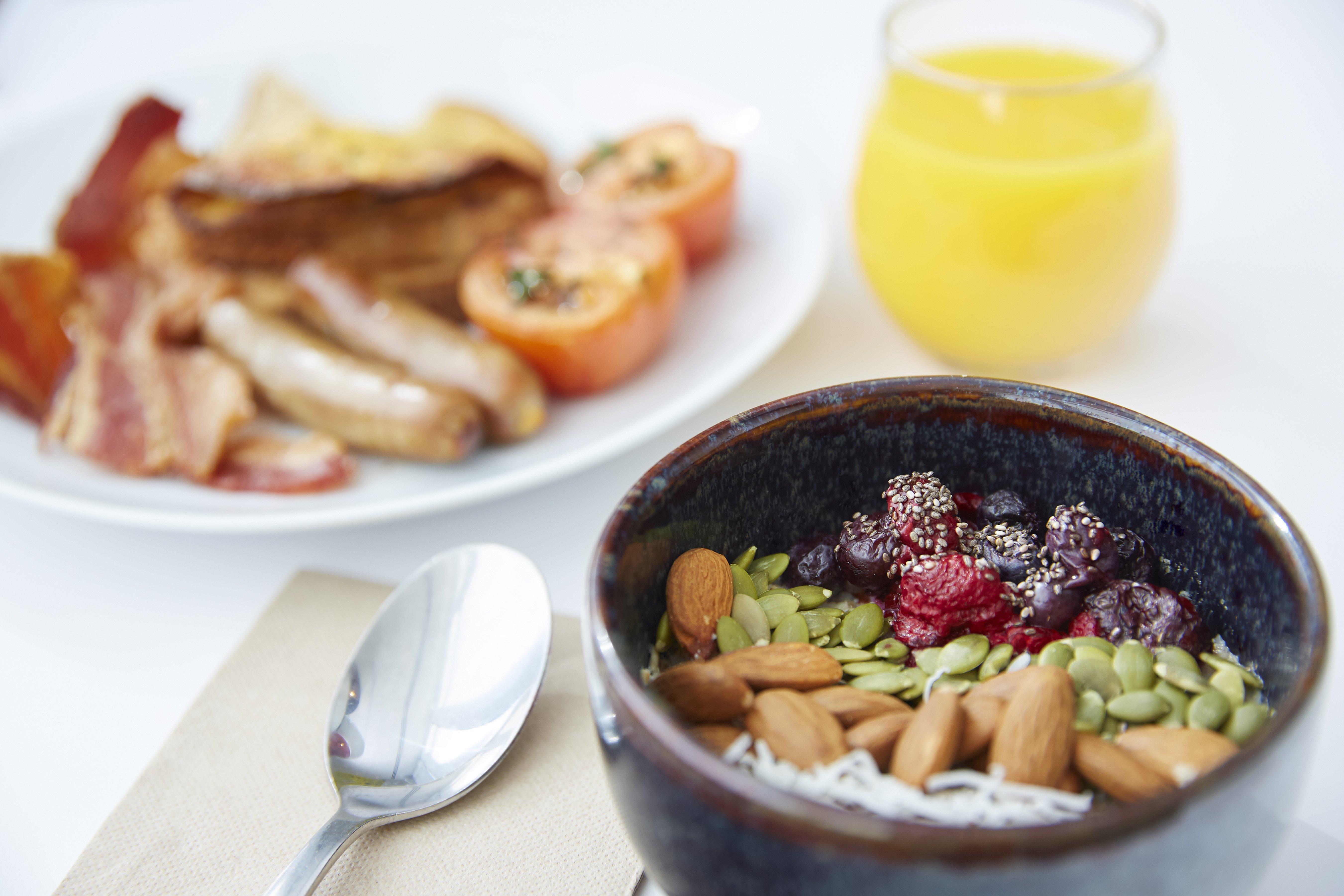 Holiday Inn Express Newcastle By Ihg Bagian luar foto