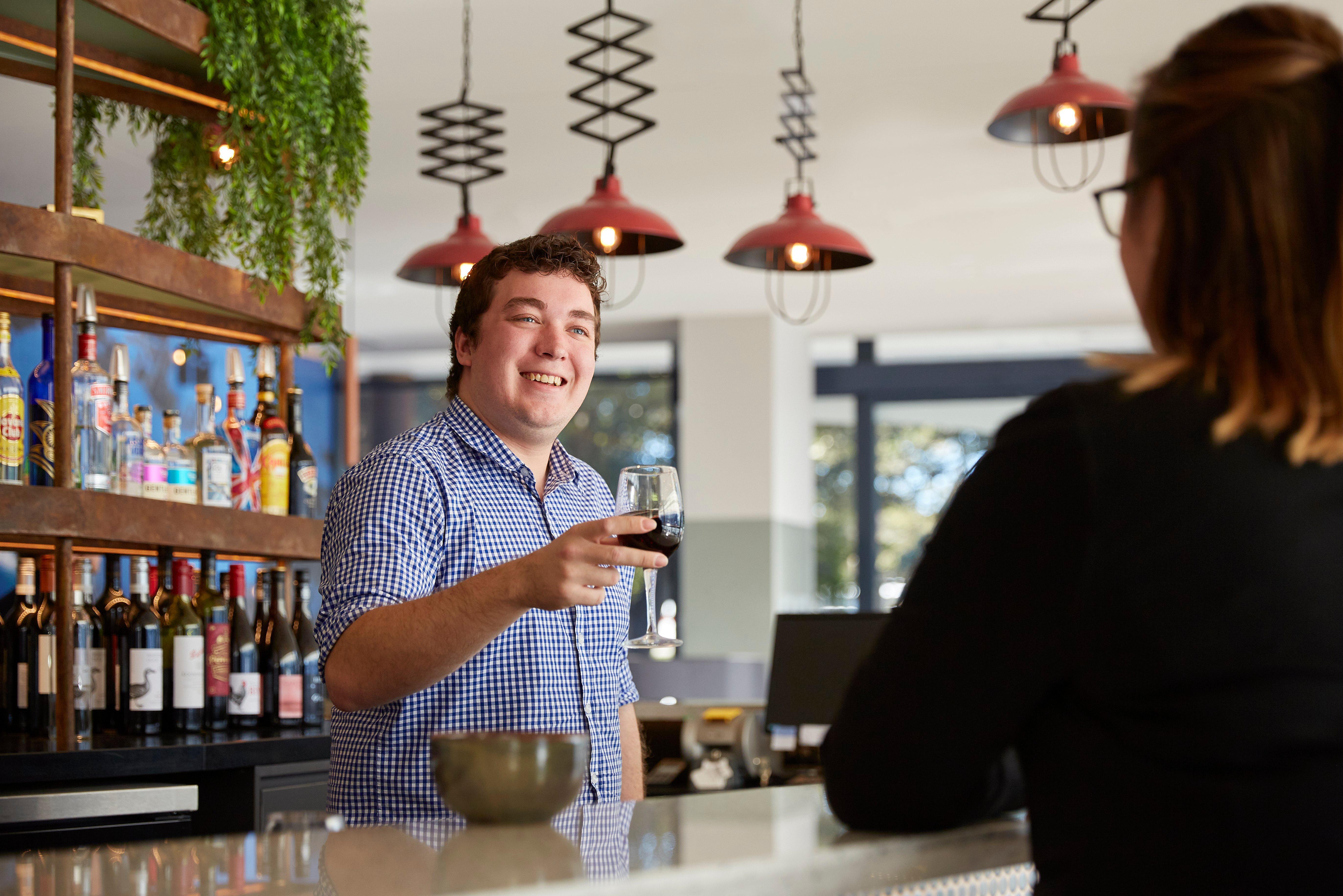 Holiday Inn Express Newcastle By Ihg Bagian luar foto