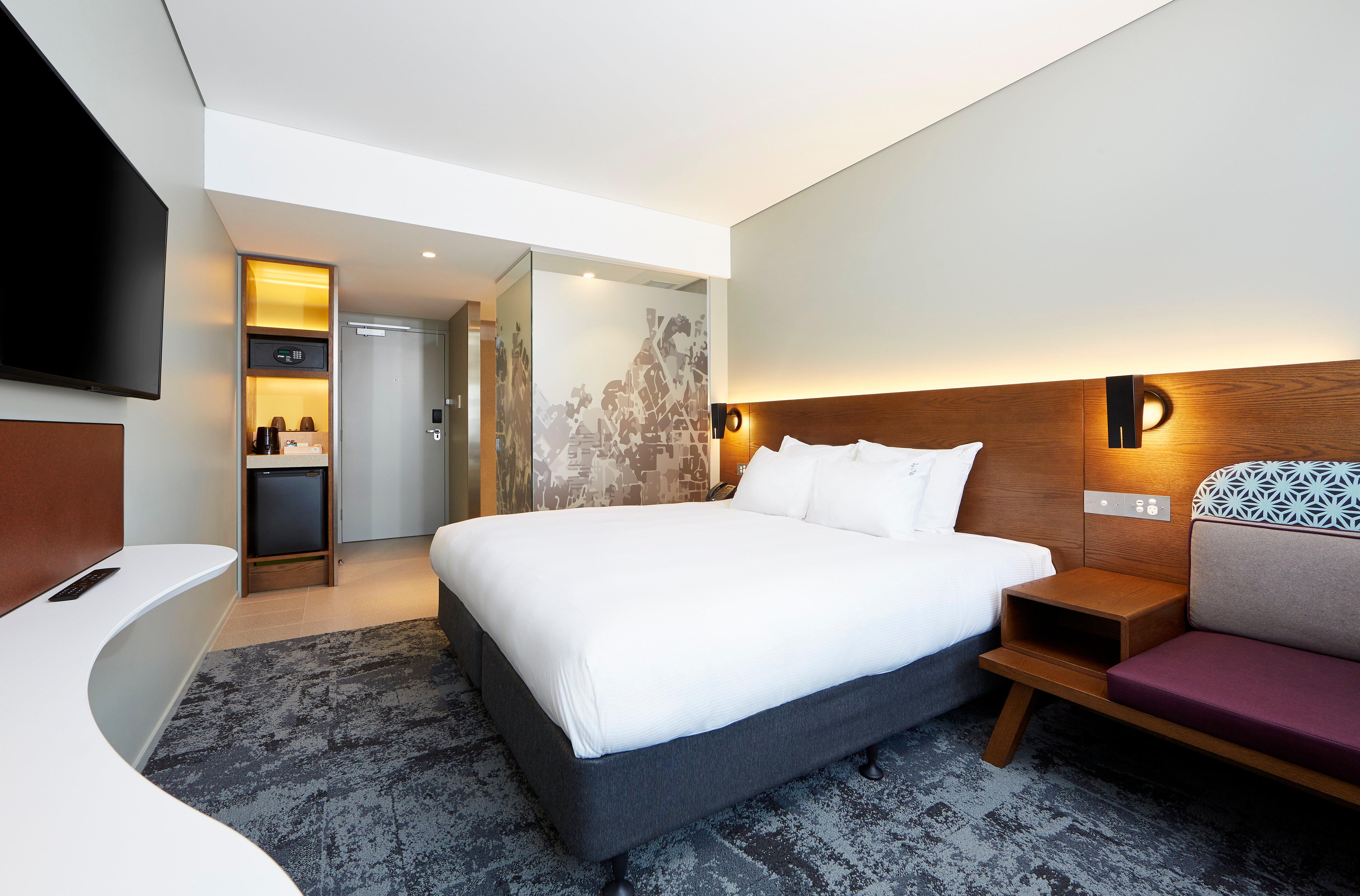 Holiday Inn Express Newcastle By Ihg Bagian luar foto