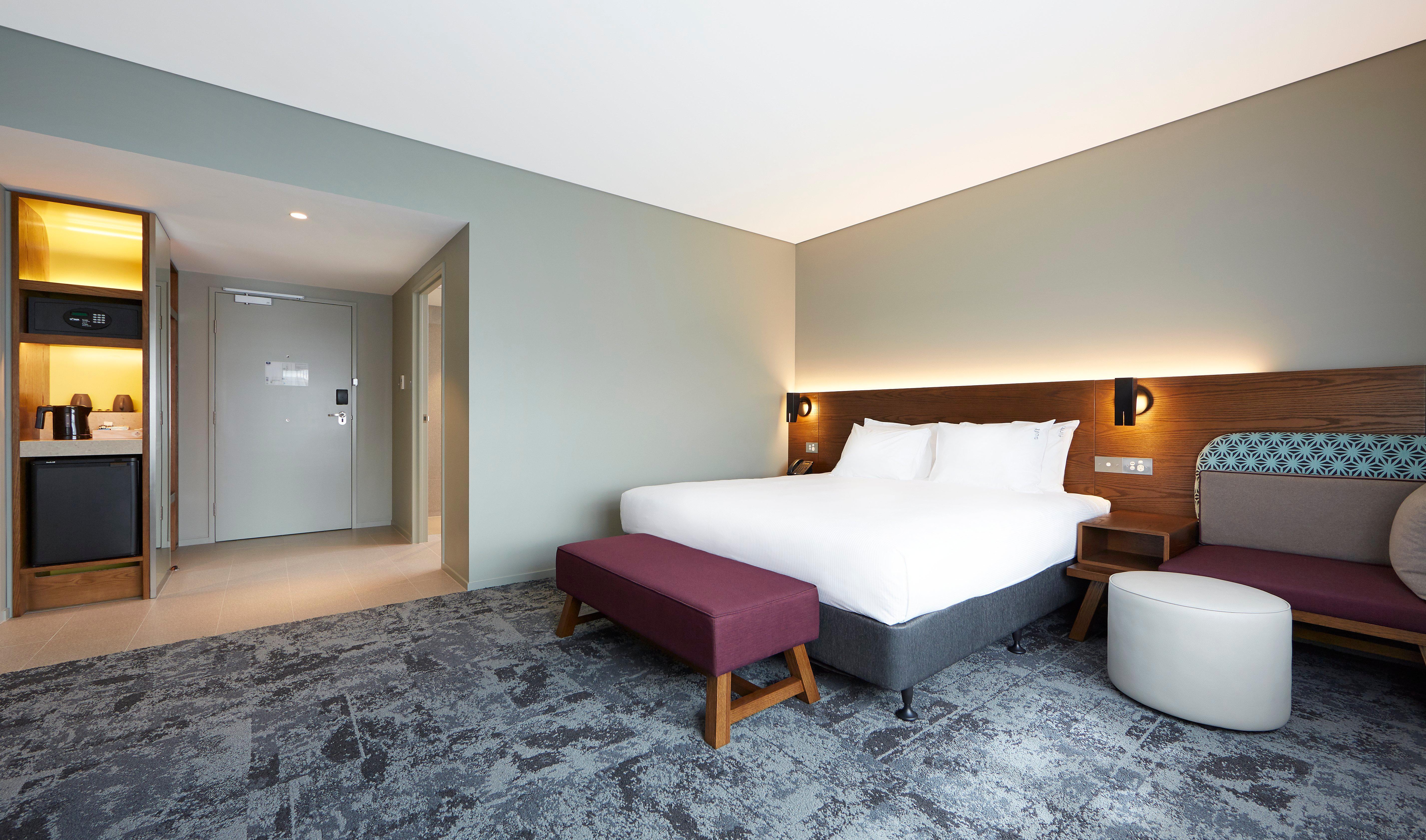 Holiday Inn Express Newcastle By Ihg Bagian luar foto